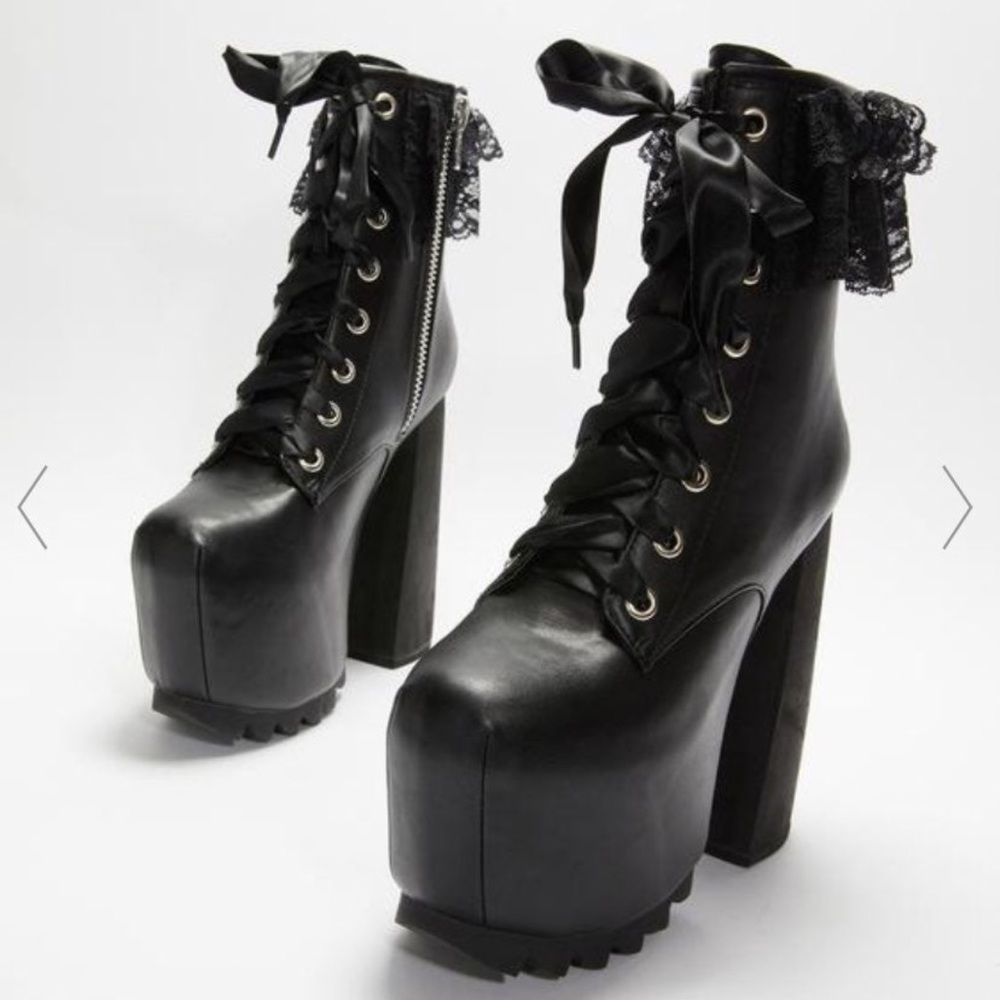 Great condition minor flaws